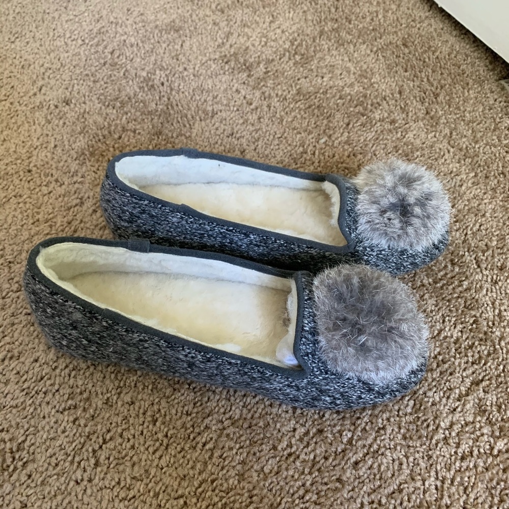 NEW Bearpaw Shae Slippers